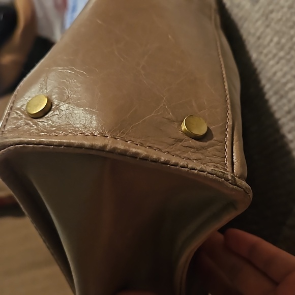 HOBO Tan Leather Shoulder Bag - Picture 6 of 7